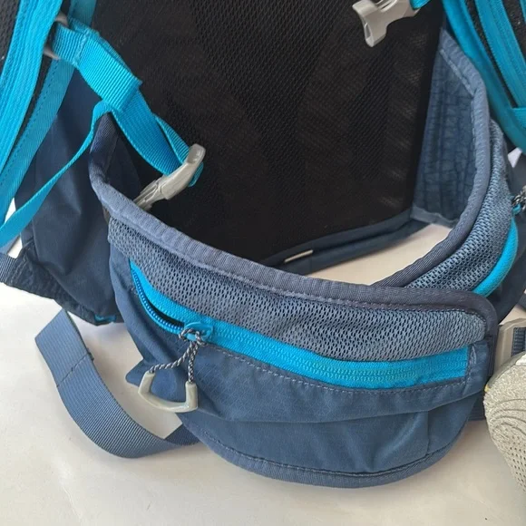 The North Face hiking camping backpacking backpack The North Face woman’s S/M - Picture 5 of 16